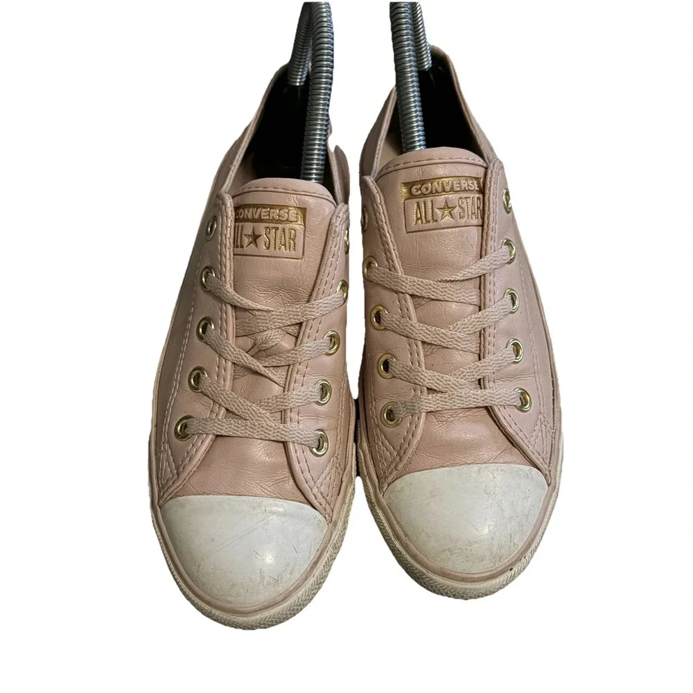 Converse Women's Sz 6 All Star Low Pale Pink  Leather Women's Sneakers‎
